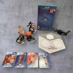 Wii U Disney Infinity 2.0 Bundle Power Portal LOT 4 Figures/Cards Game Marvel